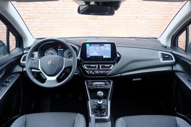 Suzuki S-Cross 1.4 Boosterjet 130pk Style Smart Hybrid | Navi | App Connect | Climate | Adaptive Cruise | Panoramadak | 360° Camera | Keyless | Blind Spot