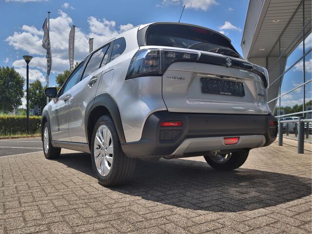 Suzuki S-Cross 1.5 Hybrid Select Automaat | Camera | Stoelverwarming | Bluetooth | Adaptive Cruise Control | 17" LMV |