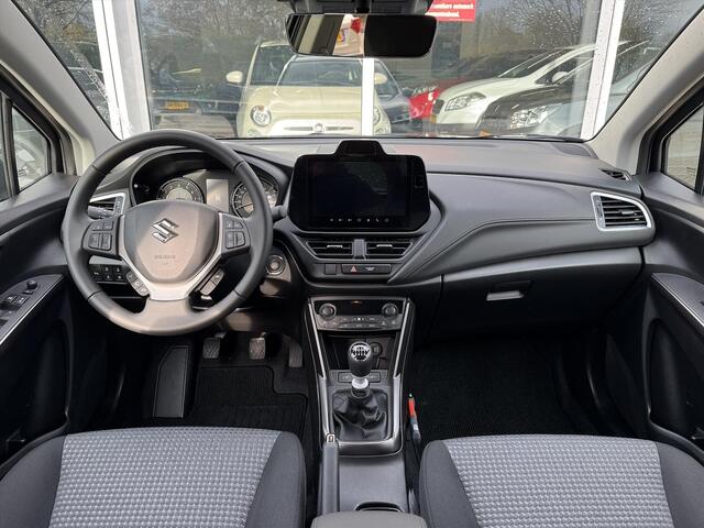 Suzuki S-Cross Style * Stoelverwarming * Apple carplay * Camera