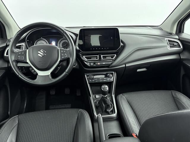 Suzuki S-Cross 1.4 Boosterjet Style Smart Hybrid Limited | 360° Camera | Glazen Dak | Lederen/Stof Bekleding | Navigatie | Parkeersensoren V+A | Metallic Lak | Lichtmetalen Velgen |