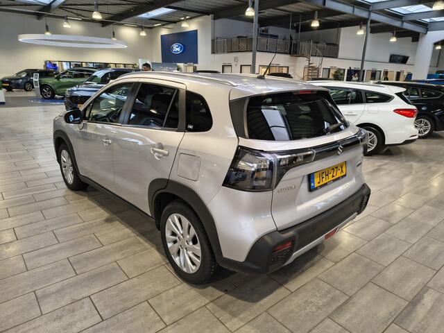 Suzuki S-Cross 1.5 Hybrid Select | Adapt. Cruise | Stoelverwaming | Camera | LED | Apple/Android CarPlay | Keyless