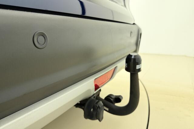 Suzuki S-Cross 1.4 Boosterjet Style Smart Hybrid | Panoramisch schuif/kanteldak | Trekhaak | Navigatie | Elektrisch inklapbare spiegels | Climate control | Stoelverwarming | Weinig kilometers