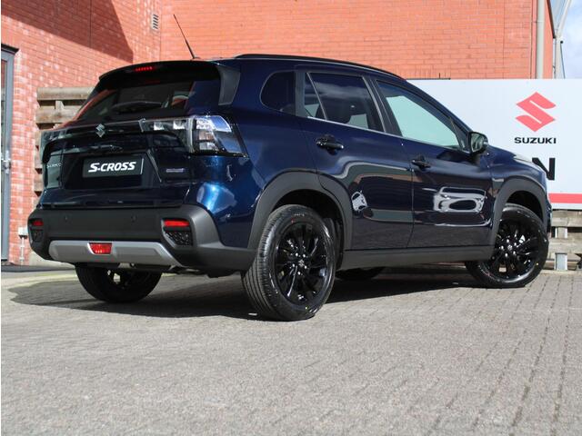 Suzuki S-Cross 1.5 SmartHybrid Special Edition | 360 Camera | Stoelverwarming | Apple Carplay/Android Auto | Half lederen bekleding