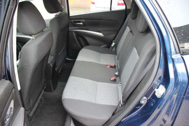 Suzuki S-Cross 1.5 Select Hybrid Automaat | Trekhaak | Adapt. cruise | Blind spot | Keyless |