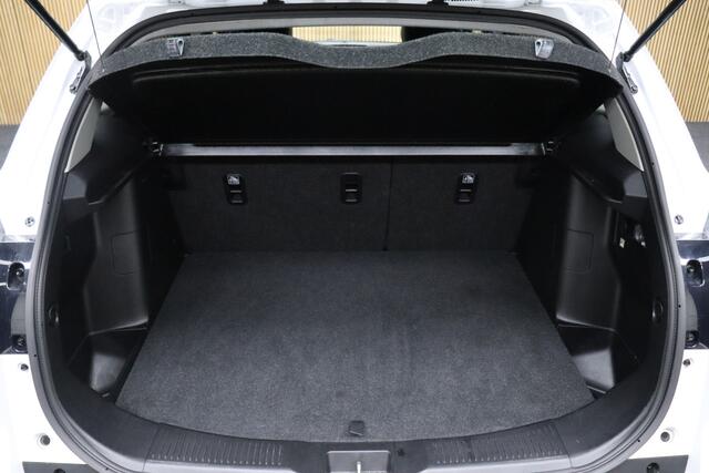 Suzuki S-Cross 1.4 Boosterjet Style Smart Hybrid Automaat | Adaptive-cruise | 360° Camera | Clima | Apple Carplay & Android Auto | Navigatie | Parkeersensoren V+A | Stoelverwarming | Keyless | Dodehoekdetectie