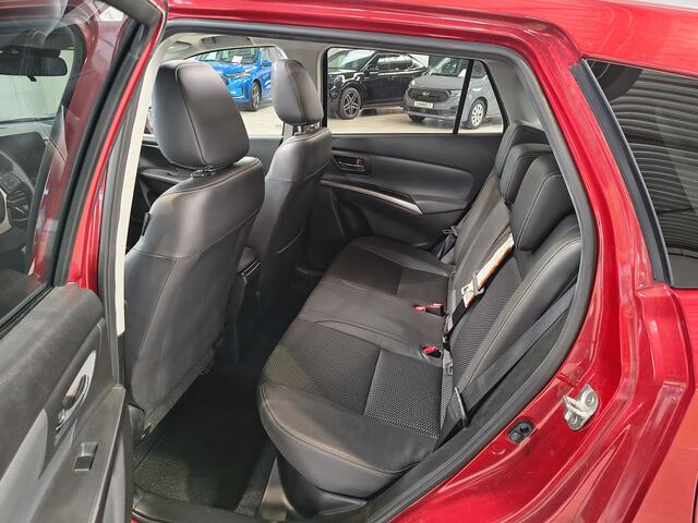 Suzuki S-Cross 1.4 Boosterjet 130 pk Style Smart Hybrid | Pano | 360° Camera | LED | Stoelverw. | Navi | Apple Carplay | Half leer