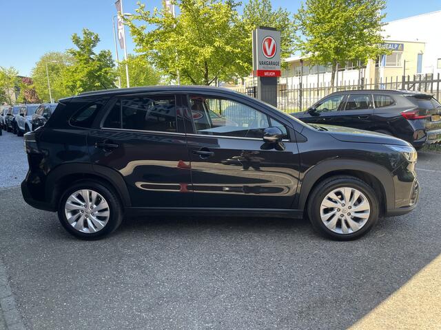 Suzuki S-Cross 1.5 Hybrid Style // ADAPT. CRUISE // DODEHOEK // STOELVERWARMING // CAMERA // APPLE-ANDROID AUTO // KEYLESS //