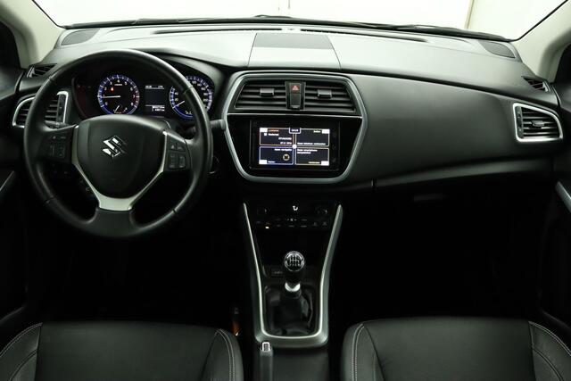 Suzuki S-Cross 1.4 Boosterjet High Executive | Trekhaak | Panoramadak | Lederen Interieur | Cruise Control |