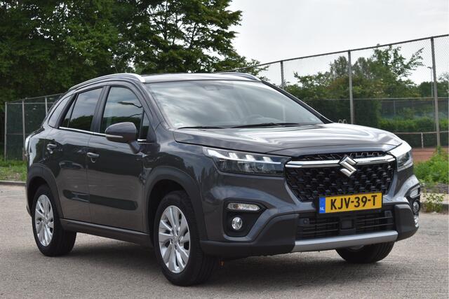 Suzuki S-Cross 1.4 Boosterjet Select Smart Hybrid 130 pk | Carplay | Keyless | Camera | DAB | Adapt. Cruise Contr. | LED | LM-Velgen | Historie