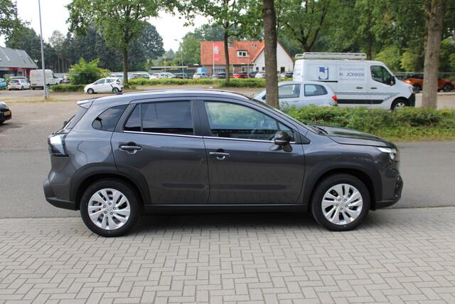 Suzuki S-Cross 1.4 Boosterjet Style Hybrid