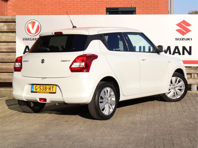 Suzuki SWIFT 1.2 Select Carplay/Android Auto, Achteruitrijcamera, Stoelverwarming, DAB Radio, Airco