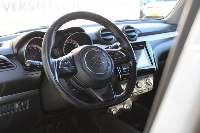 Suzuki SWIFT 1.2 Select Carplay/Android Auto, Achteruitrijcamera, Stoelverwarming, DAB Radio, Airco