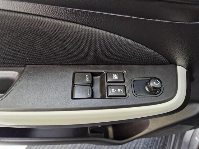 Suzuki SWIFT 1.2 Select Smart Hybrid