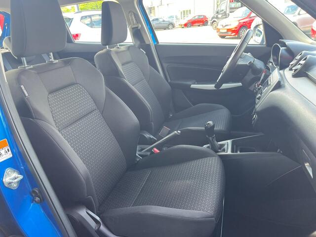 Suzuki SWIFT 1.2 Comfort Smart Hybrid / GT-Line / 17 inch LMV /