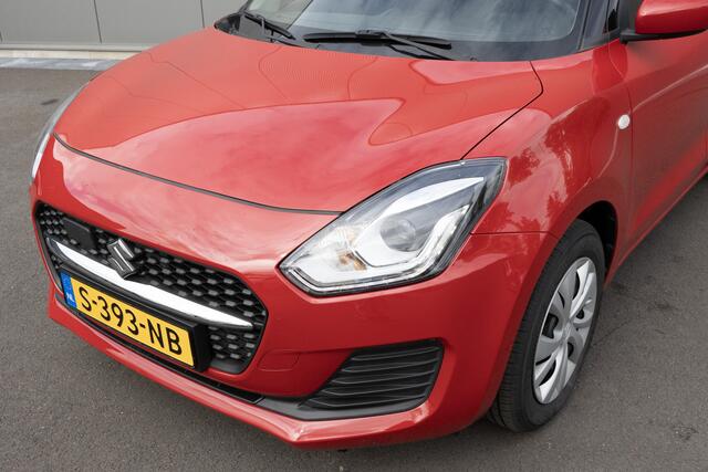 Suzuki SWIFT 1.2 Comfort Smart Hybrid | NL-AUTO | ADAP CRUISE | AIRCO |