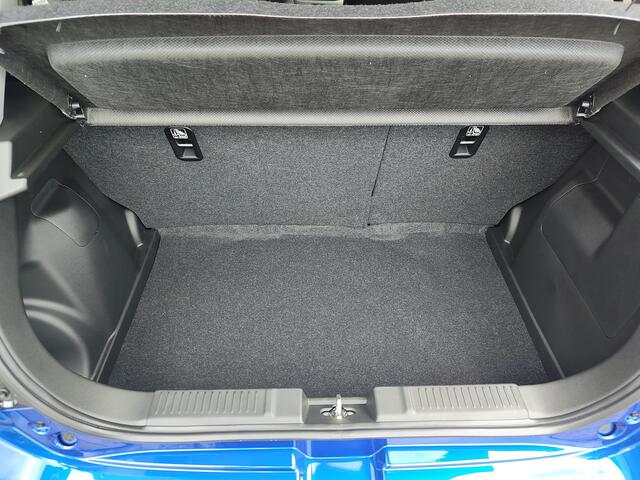 Suzuki SWIFT 1.2 STYLE SMART HYBRID CVT TE BESTELLEN | Met 6 JAAR GARANTIE! | Inclusief ¤ 2.300,- Voorraad Voordeel