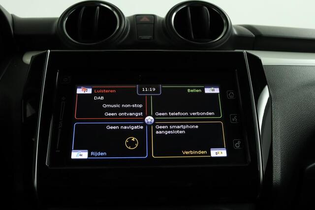 Suzuki SWIFT 1.2 Stijl Smart Hybrid | Climate control | Cruise control adaptive | Navigatie | Spoiler | Camera | Lichtmetalen velgen |