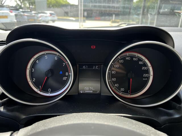 Suzuki SWIFT 1.2 Select | Achteruitrijcamera | Carplay | Stoelverwarming voor