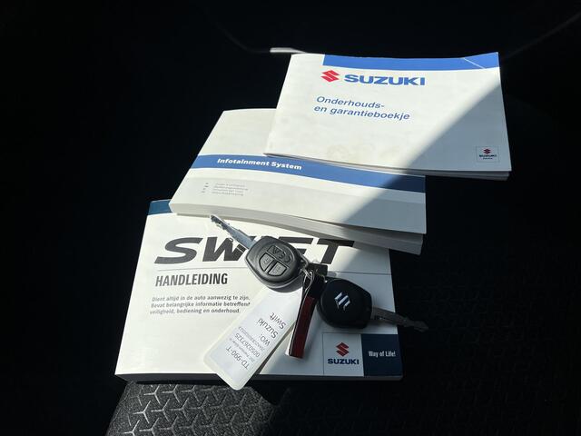 Suzuki SWIFT 1.2 Select | Achteruitrijcamera | Carplay | Stoelverwarming voor