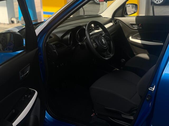Suzuki SWIFT 1.2 COMFORT NL-AUTO 19.000 KM TWO TONE