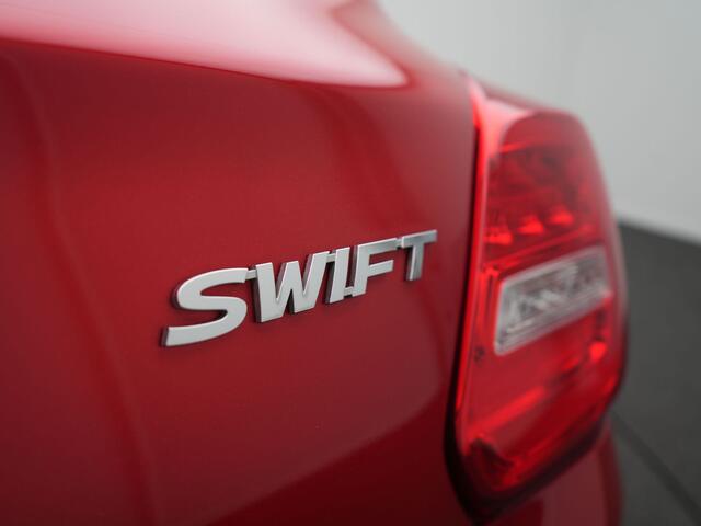 Suzuki SWIFT 1.2 Stijl - RIJKLAARPRIJS - Automaat - Achteruitrijcamera - Stoelverwarming
