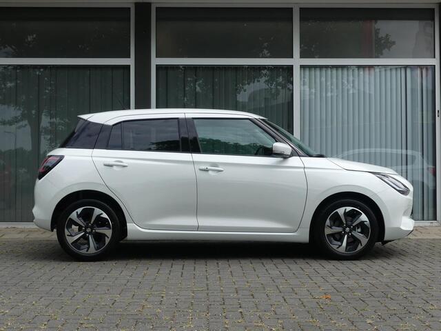 Suzuki SWIFT 1.2 Style Smart Hybrid Nieuw 6 jaar Uit voorraad leverbaar!