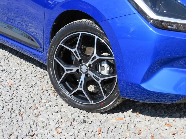 Suzuki SWIFT 1.2 Select Smart Hybrid, SPECIALE JUBILEUM 17 inch LM-Velgen, Stripingpakket en Shark Fin Antenne