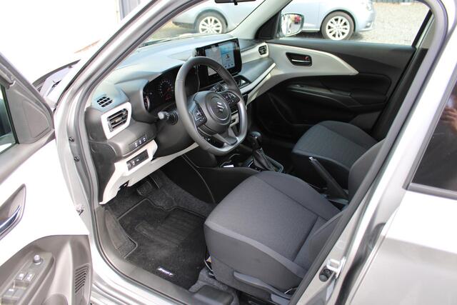 Suzuki SWIFT 1.2 Select Smart Hybrid, Automaat, NIEUW met 6 Draadloos Applecarplay, Cruise-Control en Parkeersensoren