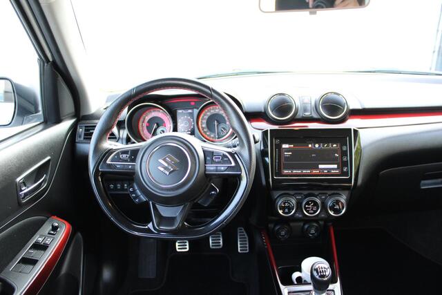 Suzuki SWIFT 1.4 Sport met Apple Carplay/ Android Auto, Dealer Cruise control en Achteruitrij Camera.