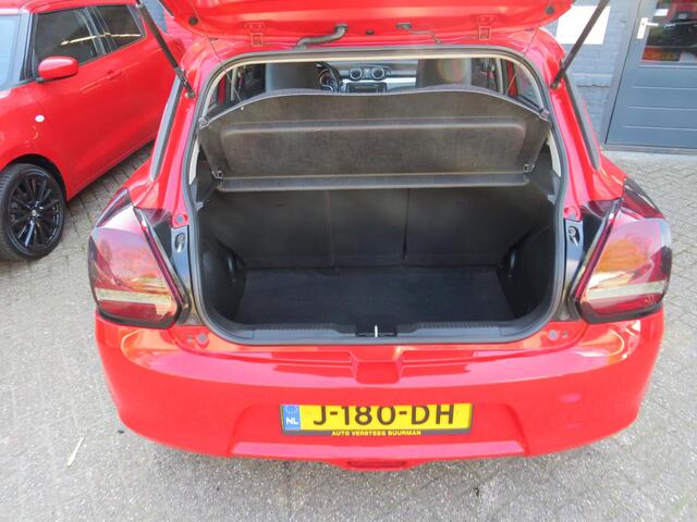 Suzuki SWIFT 1.2 Smart Hybrid, Dealer onderhouden, LM-Velgen, Alcantara bekleding en Dakspoiler