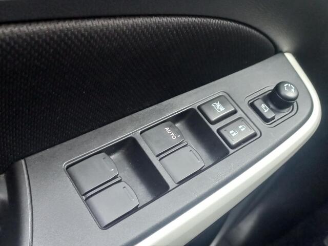 Suzuki SWIFT 1.2 Stijl Smart Hybrid Navigatie/ Cruise control