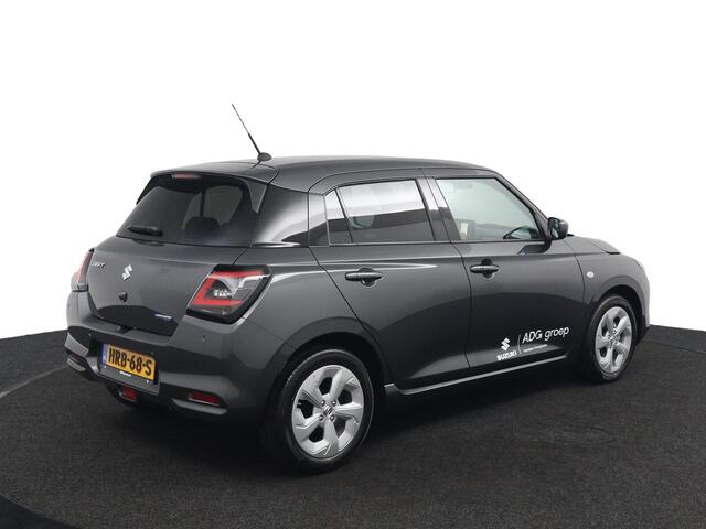 Suzuki SWIFT 1.2 Select Smart Hybrid Automaat | ¤2500 Korting | Direct Beschikbaar | Navigatie | Keyless Entry | Stoelverwarming |