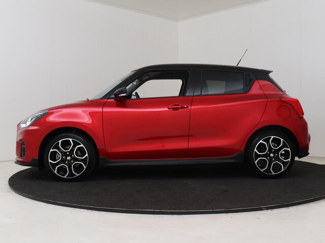 Suzuki SWIFT 1.4 Sport Smart Hybrid | Parkeersensoren | 17'' LM velgen | Privacy glass