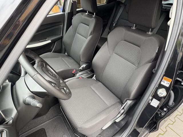 Suzuki SWIFT 1.2 Camera, Navigatie, Carplay, Stoelverw. Garantie