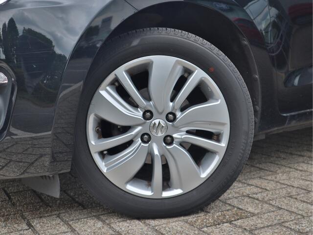 Suzuki SWIFT 1.2 Select | Navigatie | Camera | Bluetooth | Airco | "16 LMV |