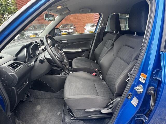 Suzuki SWIFT 1.2 Stijl // CAMERA // CRUISE // AIRCO // BLUETOOTH // APPLE CARPLAY / ANDROID AUTO // STOELVERWARMING