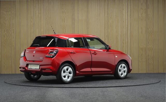 Suzuki SWIFT 1.2 Automaat Select Smart Hybrid | ¤3.000,- Demo voordeel! | Adaptive-cruise | Navigatie | Parkeerhulp | Apple Carplay & Android Auto | Camera | Parkeerhulp | Keyless | Dodehoekdetectie