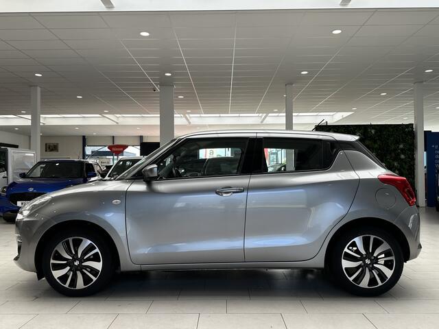 Suzuki SWIFT 1.2 Comfort [ ALCANTARA BEKLEDING I DRAATLOOS CARPLAY I NAVI ]
