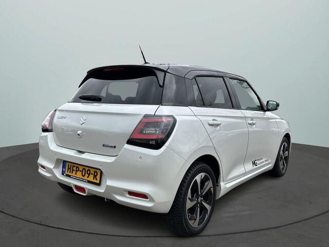 Suzuki SWIFT 1.2 Style Smart Hybrid Climate Control / Cruise Control Adaptief / Navigatie / All-Seasonbanden / DEMO
