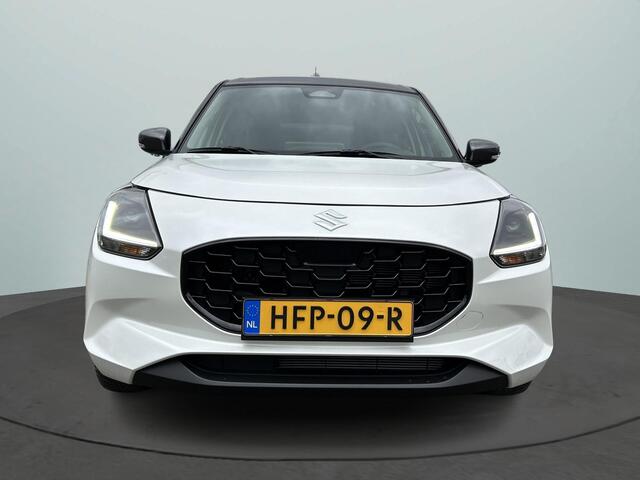 Suzuki SWIFT 1.2 Style Smart Hybrid Climate Control / Cruise Control Adaptief / Navigatie / All-Seasonbanden / DEMO