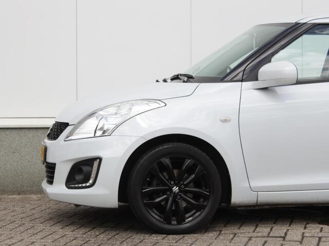 Suzuki SWIFT 1.2 Bandit EASSS | Airco | Cruise | Lm-Velgen | Trekhaak