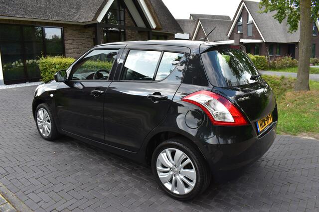 Suzuki SWIFT 1.2 Comfort AUTOMAAT SLÉCHTS 15DKM! NIEUWSTAAT.