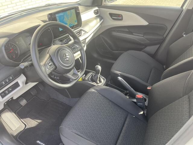 Suzuki SWIFT 1.2 Comfort Smart Hybrid | Direct Uit Voorraad Leverbaar | ¤2300 Korting!!!!! | Apple & Android auto