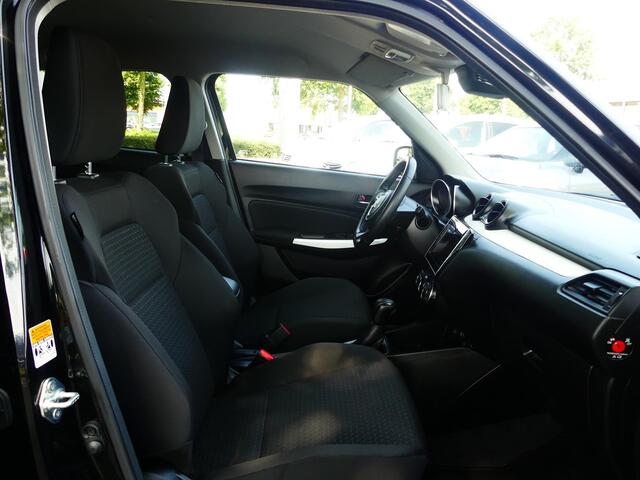Suzuki SWIFT 1.2 Stijl Automaat Dealer o.h. Cruise Control, Navi