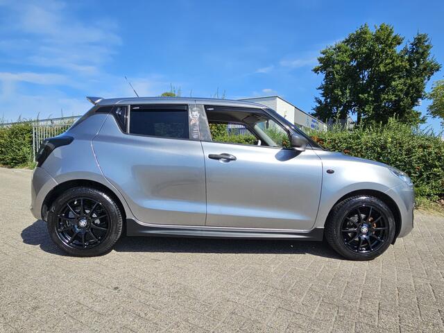 Suzuki SWIFT 1.2 "Silver Bullet"! Special Ed! Carplay! Camera! Zondag OPEN!