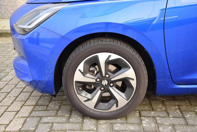 Suzuki SWIFT 1.2 Style Smart Hybrid | Garantie t/m 2030!! | buitenspiegels elektrisch inklapbaar | navigatiesysteem full map |