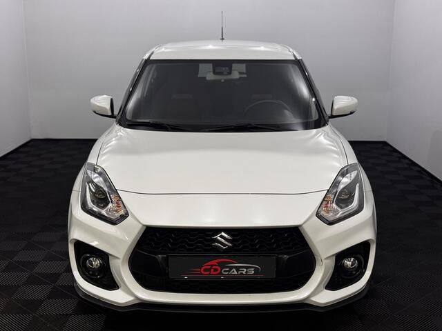 Suzuki SWIFT 1.4 Sport Smart Hybrid 130PK Camera, Navi, Stoelverwarming, Cruise control, Rijstrook correctie, Keyless start