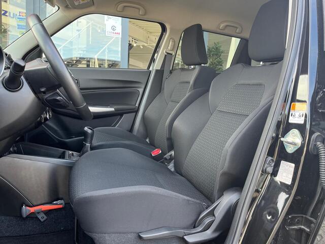 Suzuki SWIFT 1.2 Style Smart Hybrid / Navi. / Camera / Keyless / 16'' LMV /