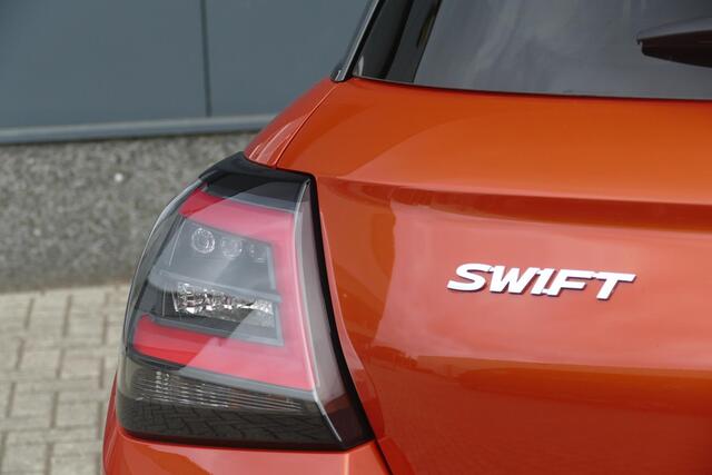 Suzuki SWIFT 1.2 Style Smart Hybrid | NAVI | DRAADLOZE CARPLAY/ ANDRIOD AUTO | RIJKLAARPRIJS |