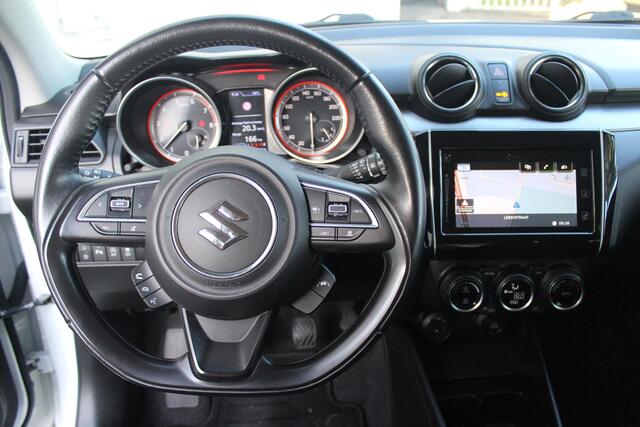 Suzuki SWIFT 1.2 Style Smart Hybrid